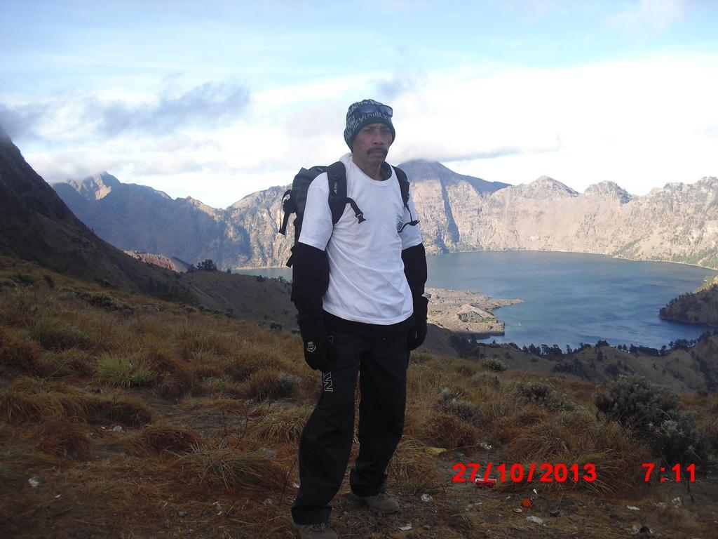 Rinjani Trails Hotel Senaru Buitenkant foto